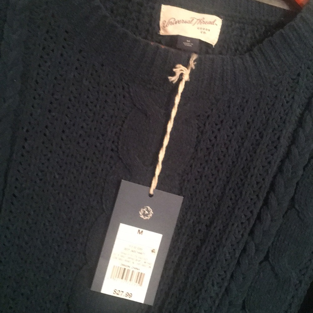 Universal Thread : Green Think Sweater - Picture 2 of 5